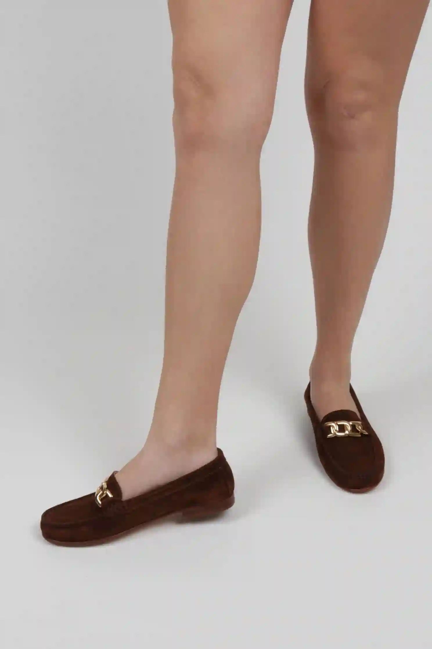 Mocasines Marrones Mujer Detalle Cadena