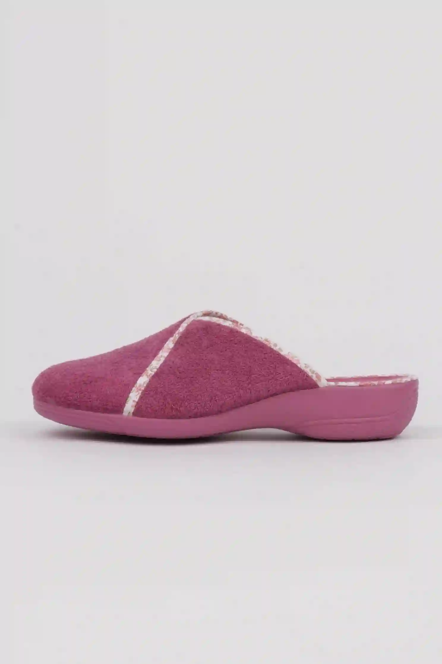 Zapatillas Cuña Color Rosa Detalle Floral