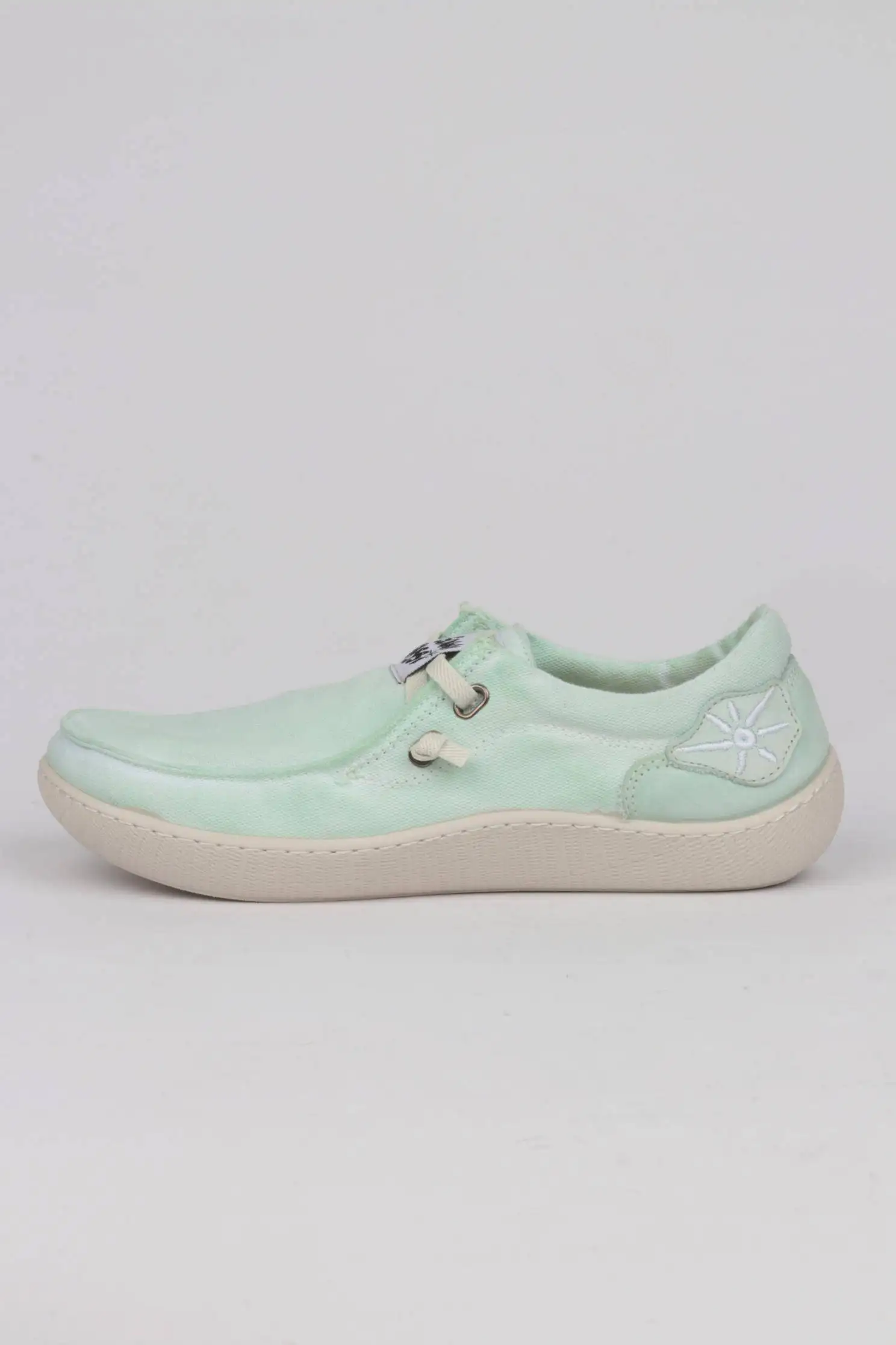 Sunni Sabbi Kikai_051 Wallabee Aguamar | Zapatos Deportivos Mujer