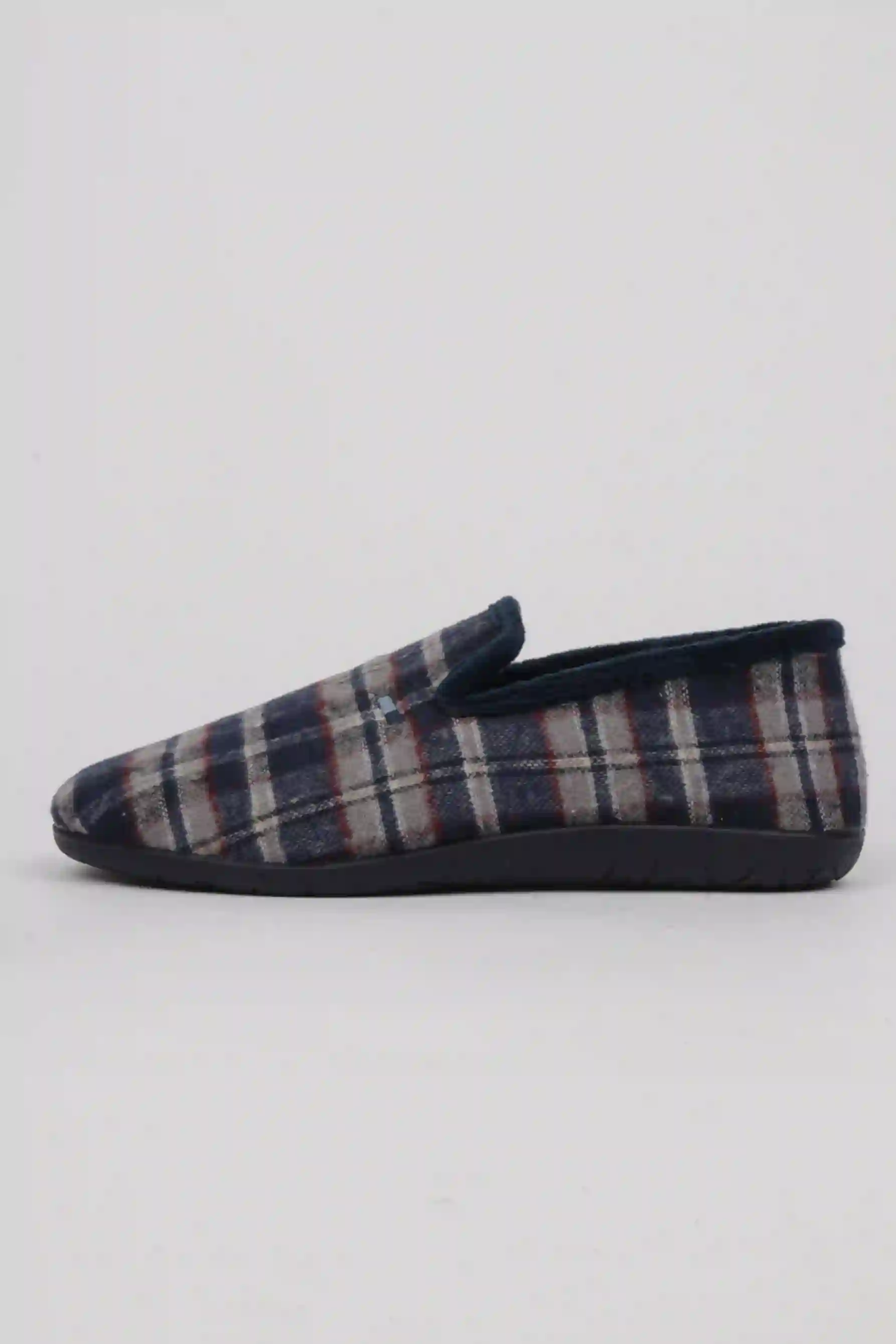 Zapatilla Casa cuadros para hombre