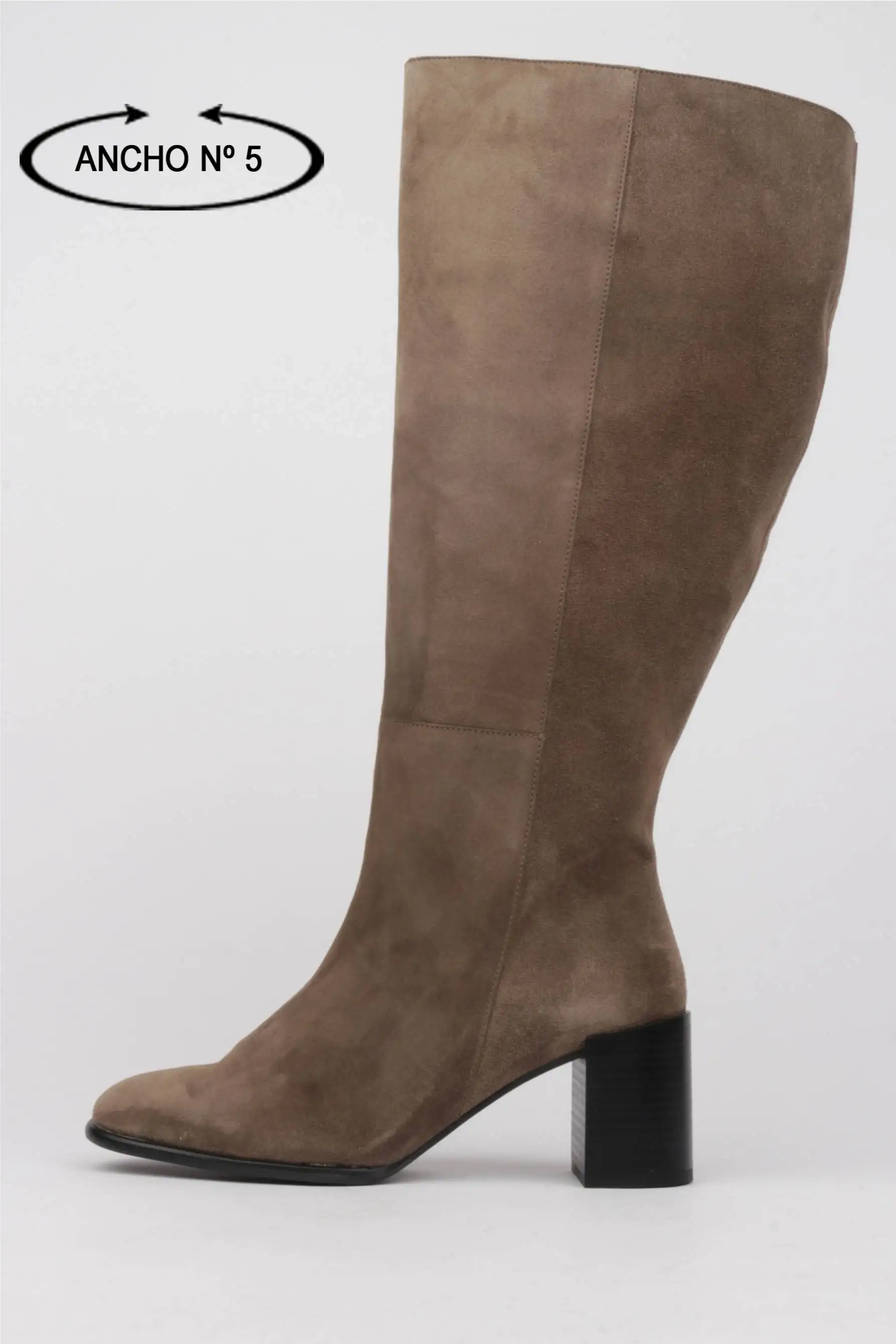 Dansi Botas Altas Tacón Ante Taupe Ancho Pierna XXXL