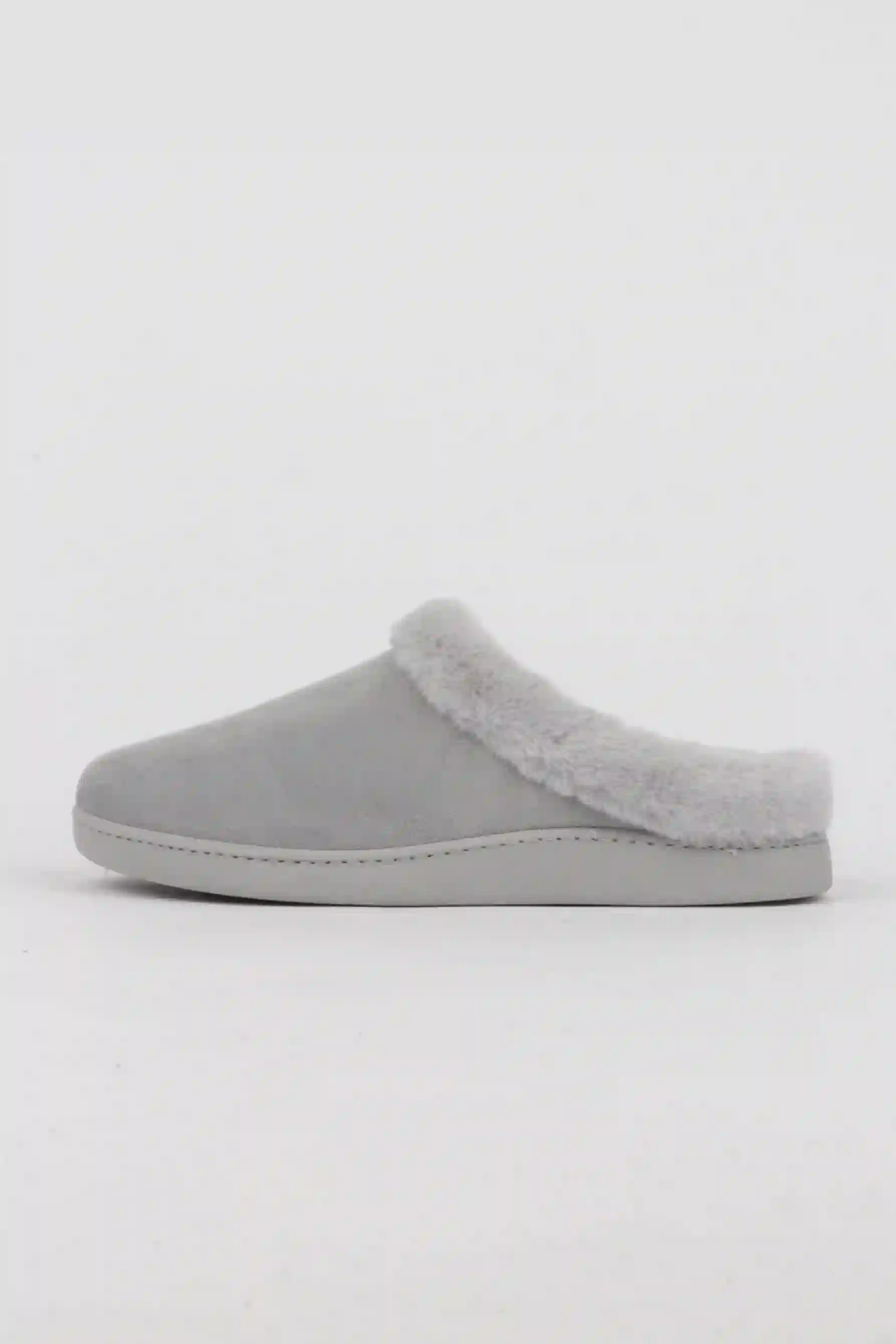 Zapatillas Casa Plana Mujer Detalle Pelo Gris