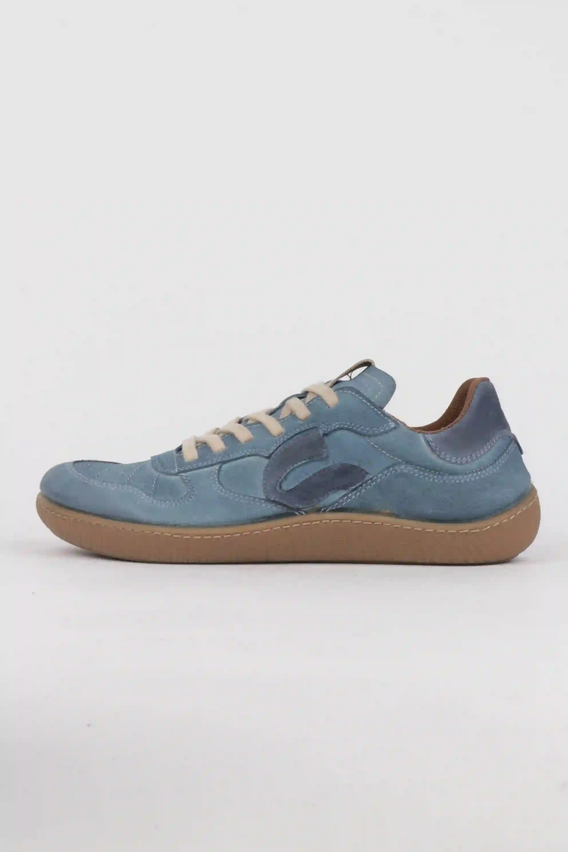 Sunni Sabbi Tekari_017 Jeans | Deportivos azules descalzo hombre