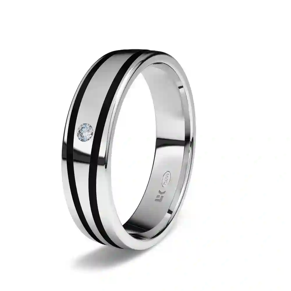 Alianza de Boda Oro Blanco Con Lineas Rodio Negro 5,00 mm de Ancho Interior Plano Con Diamante Talla Brillante 0,02 Ct. Disponible en 9 y 18 kts.