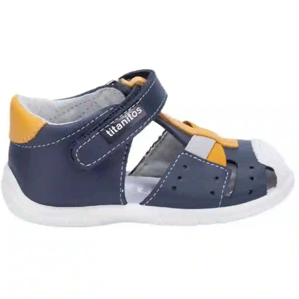 Sandalias titanitos ernes