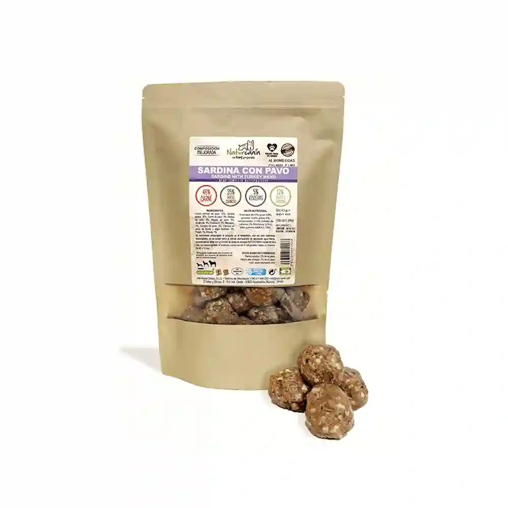 Naturcanina Menú de Albóndigas de Sardina y Pavo para Perros 900G