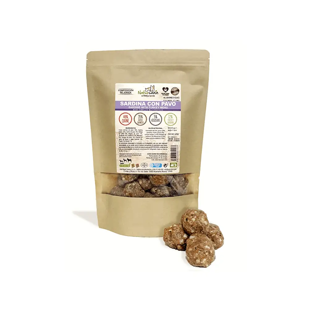 Naturcanina Menú de Albóndigas de Sardina y Pavo para Perros 900G