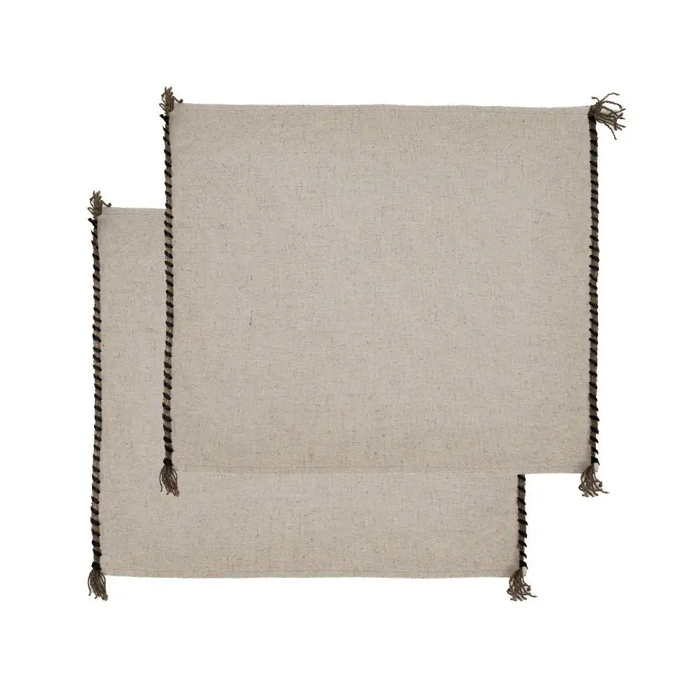Beige individual tablecloths (2)