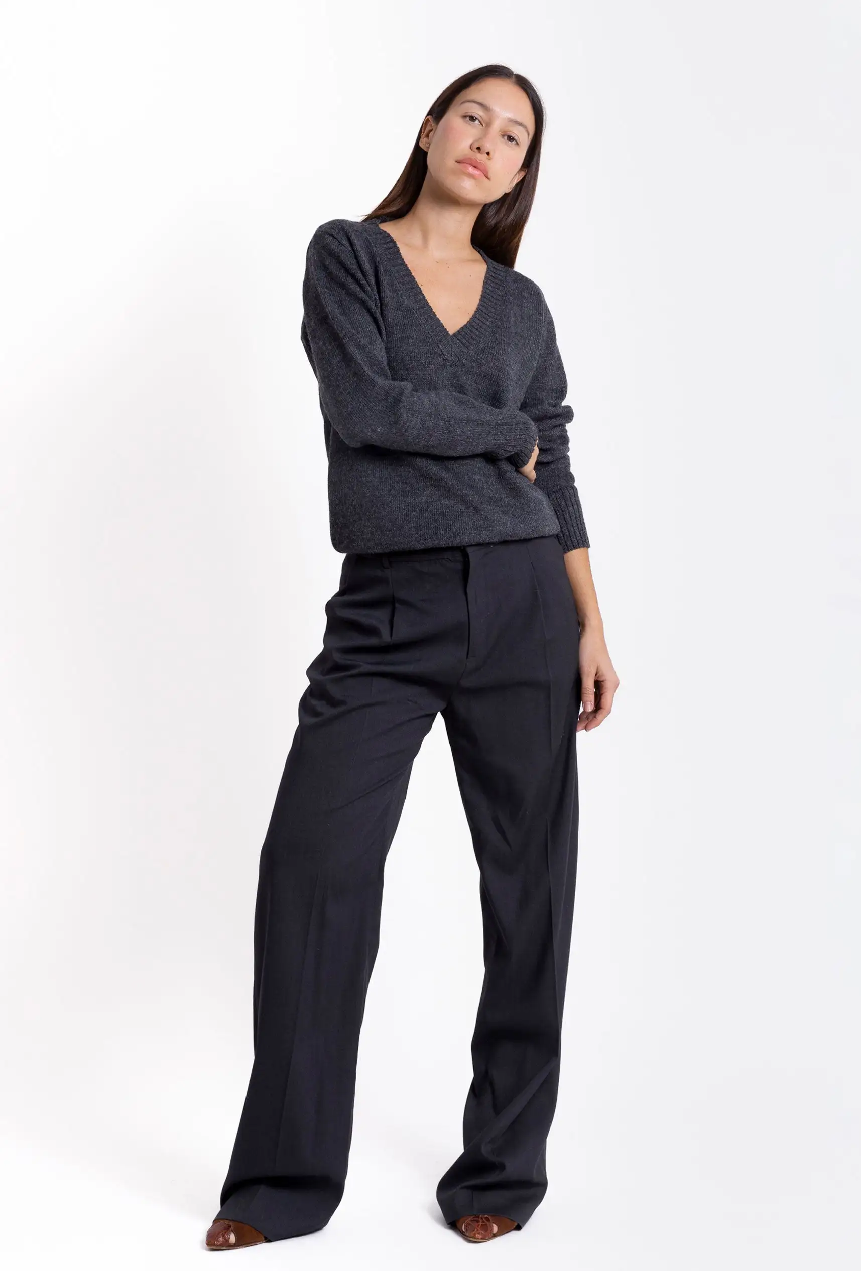 Jersey con cuello de pico: Gris - Imagen 9
