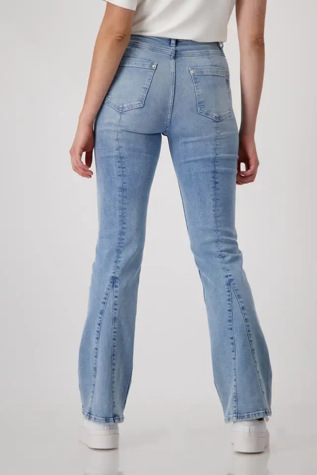 Pantalón Monnari Denim with a pedrery - Image 3