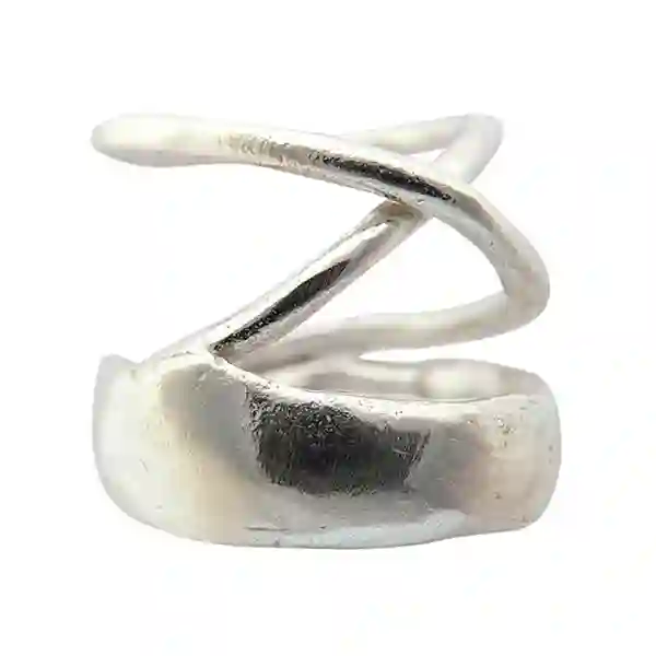 Layla Ring con un toque