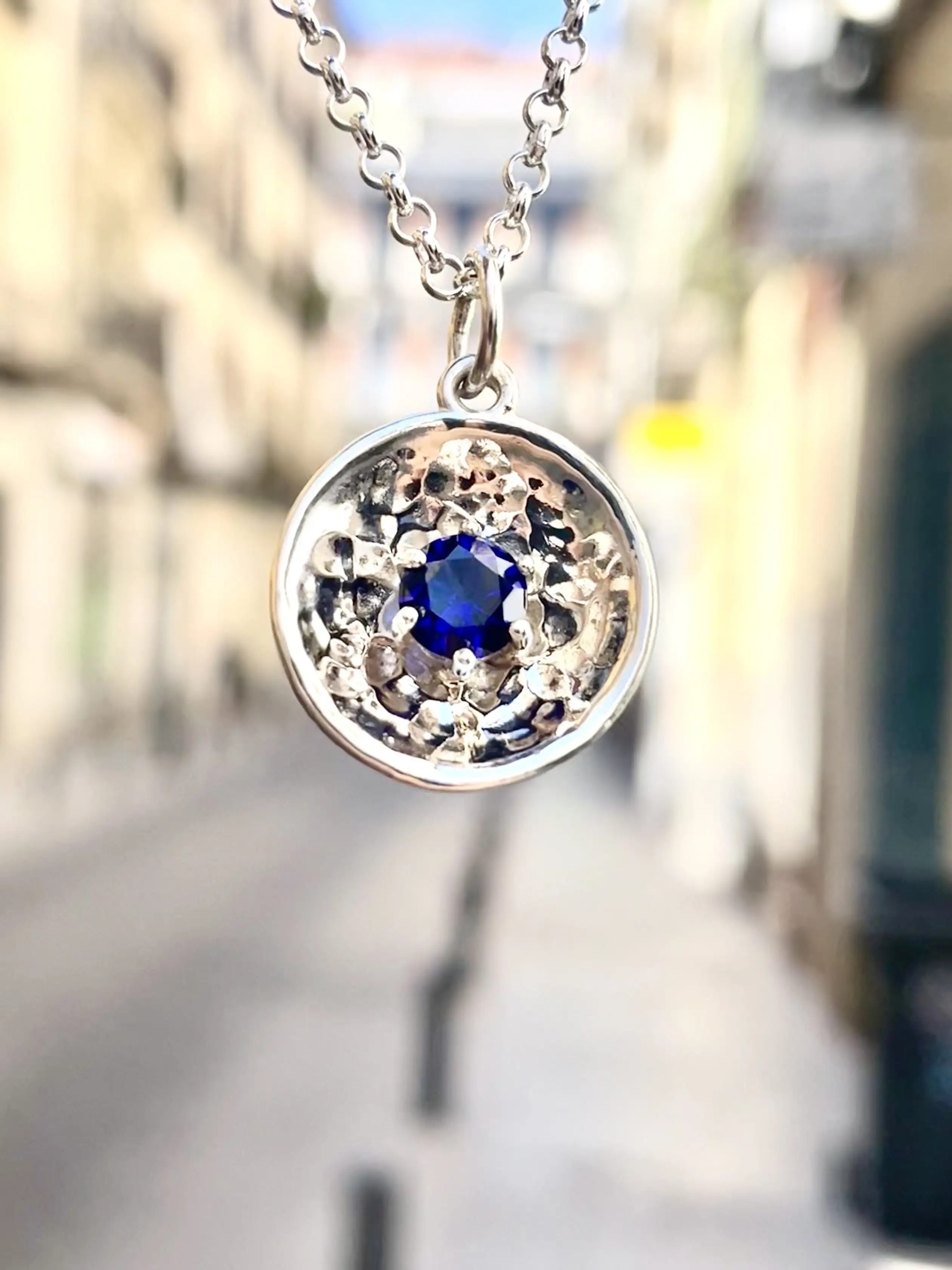Disco | Colgante Mediano Con Zafiro Sintético