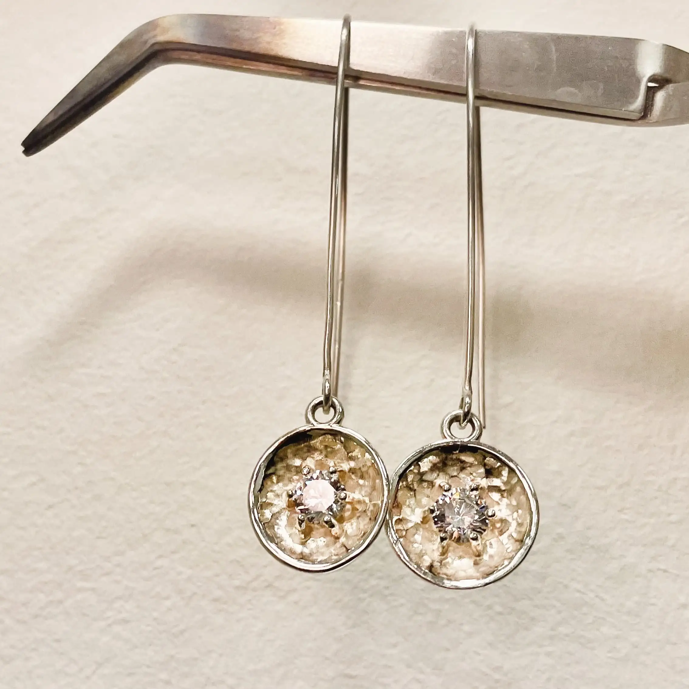 Disco | Pendientes Largos Con Cirtonita Incolora