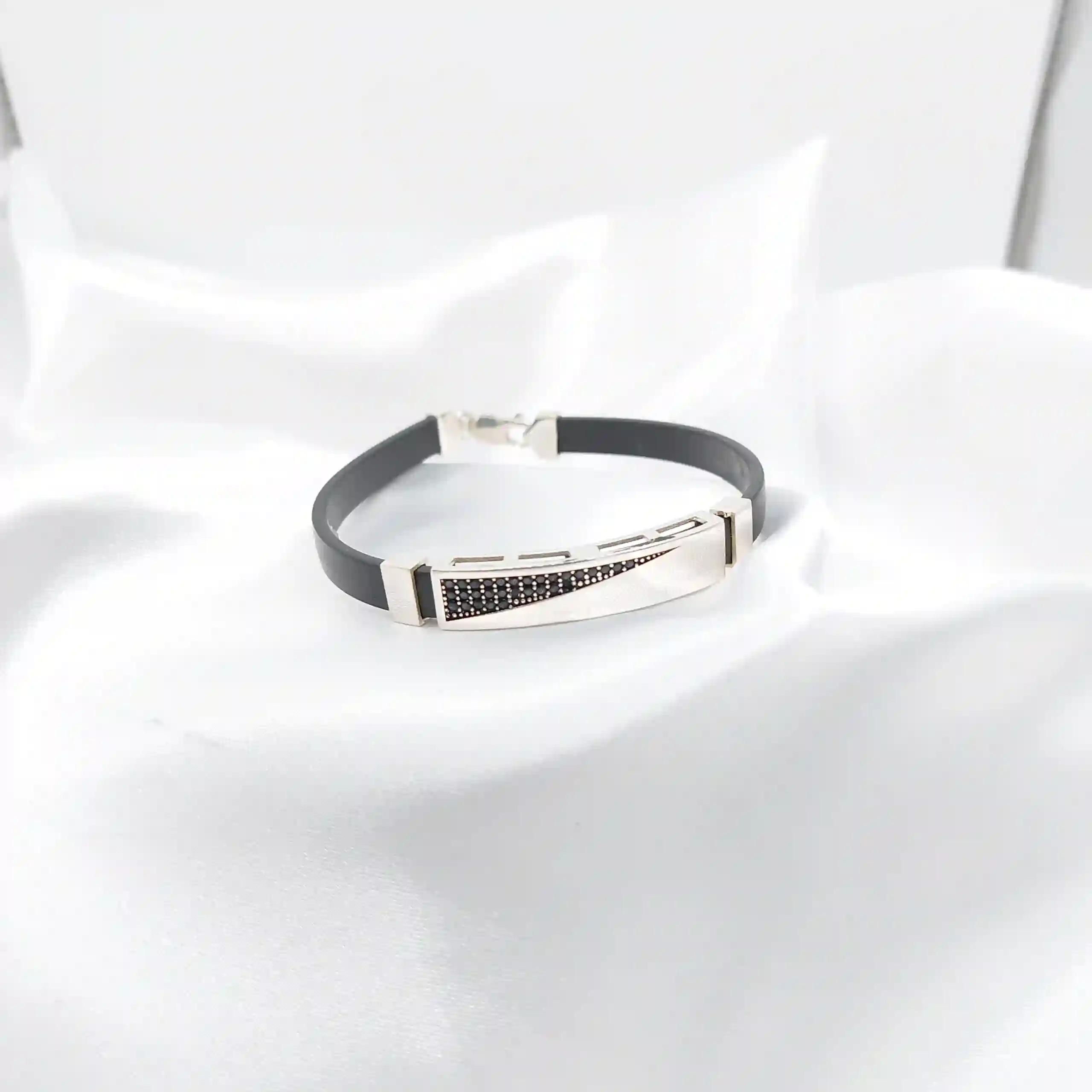 Pulsera Plata y Caucho SemigReca2