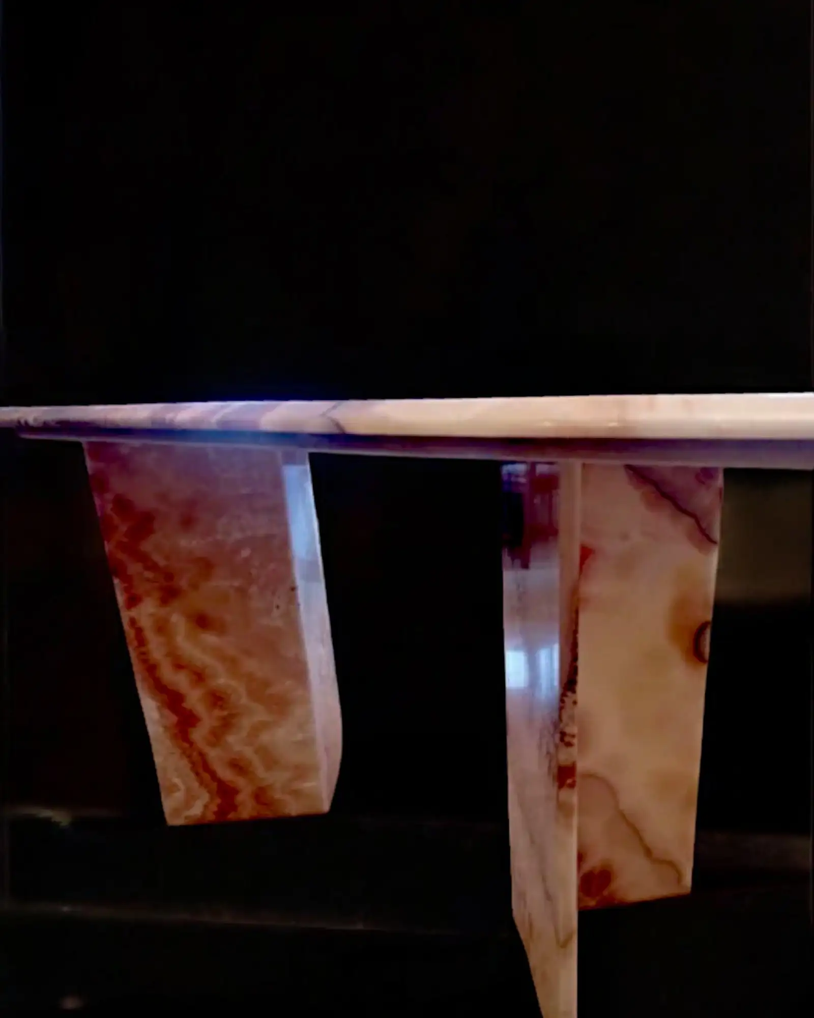 Mesa  de comedor vintage de onix rosa - Imagen 2