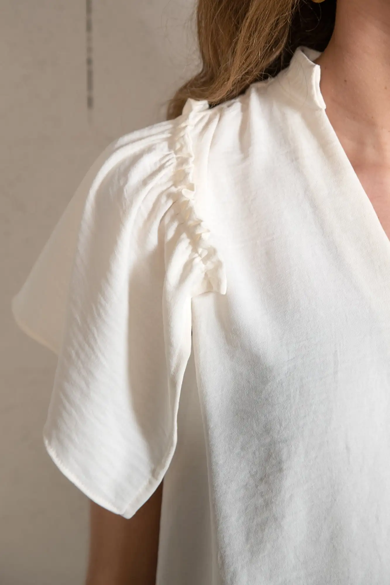 BLUSA BURGOS MARFIL - Imagen 4