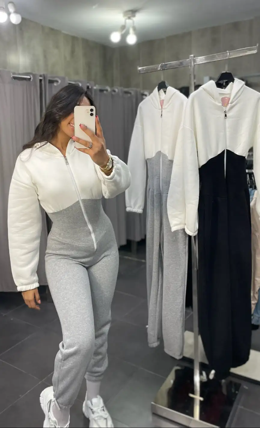 MONO CHÁNDAL CAPUCHA GRIS