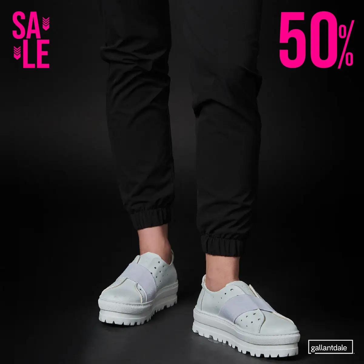 Strech premium female isou sanitary pants - Image 3