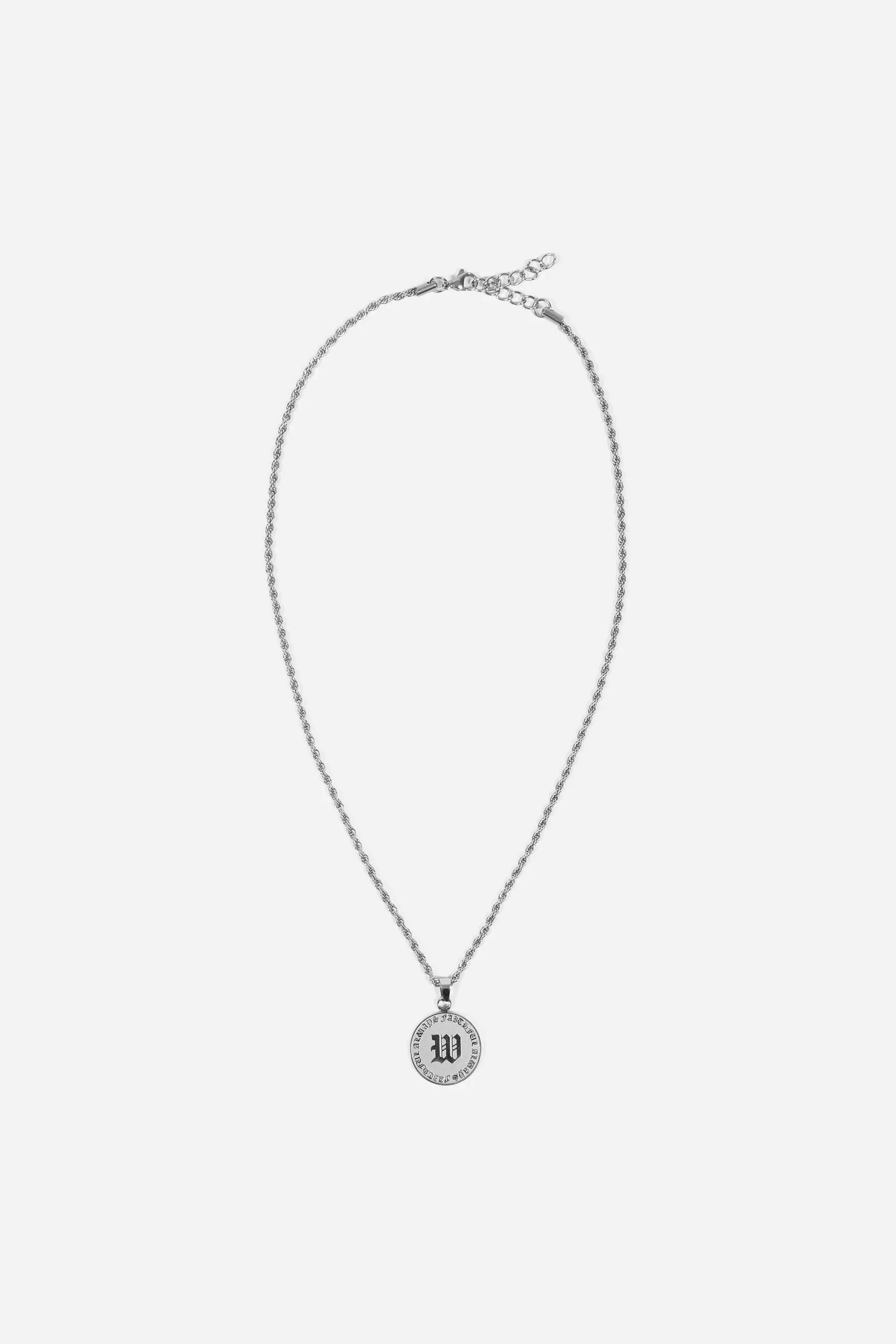 Collar de firma desperdiciado