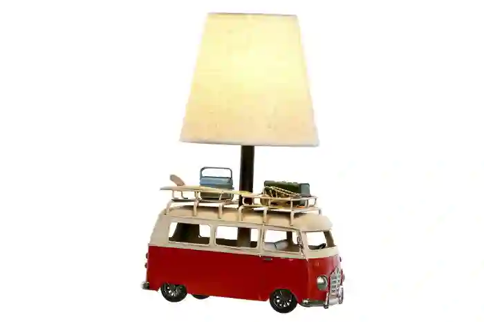 Metal desktop lamp van camper
