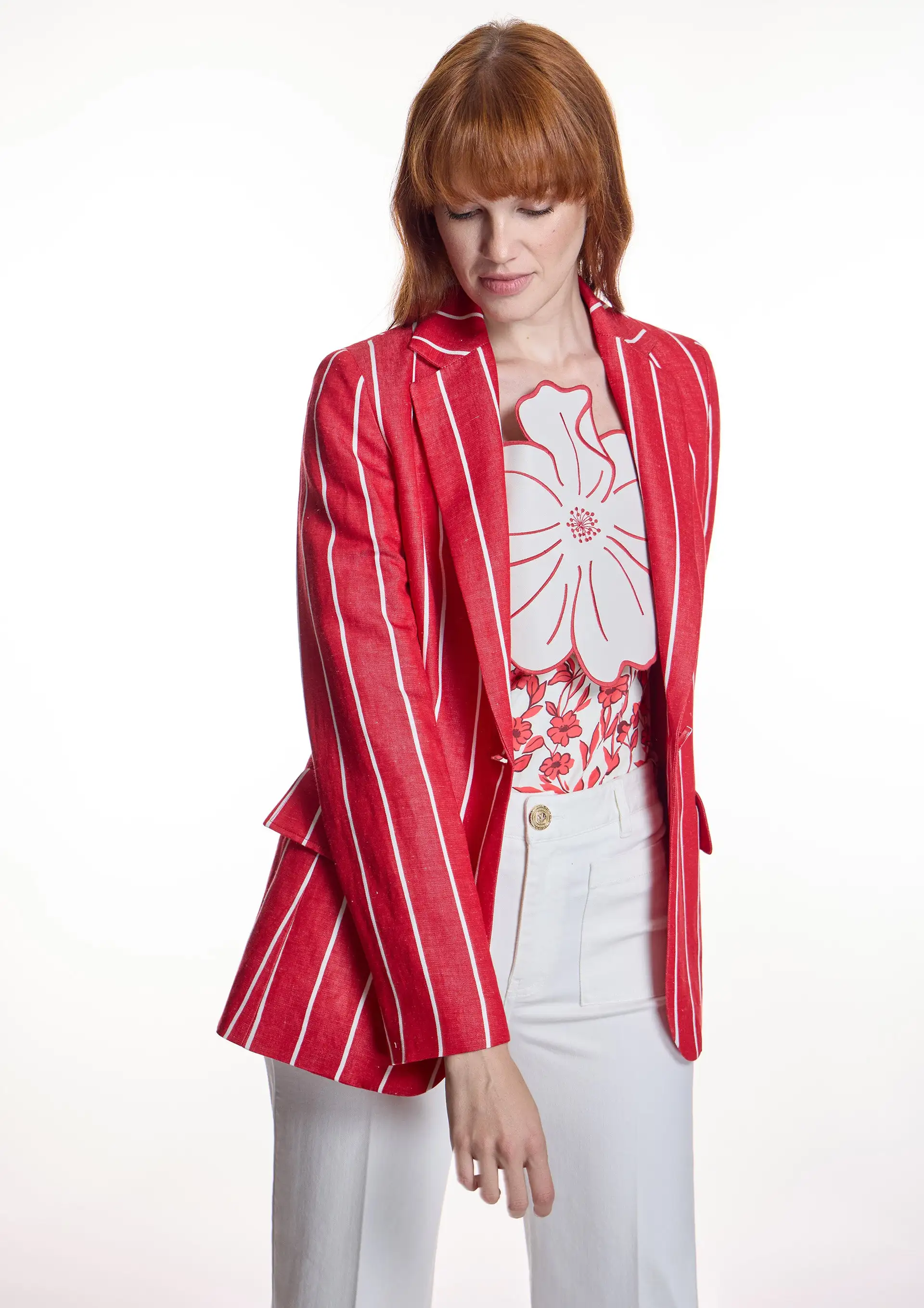 Chaqueta ALBA CONDE de rayas roja - Imagen 2