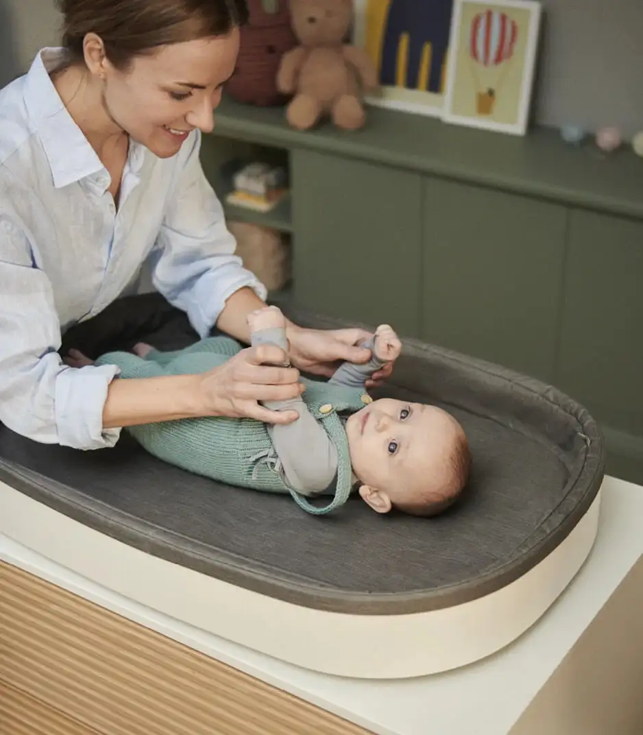 Cambiador portátil Stokke Sleepi - Imagen 5