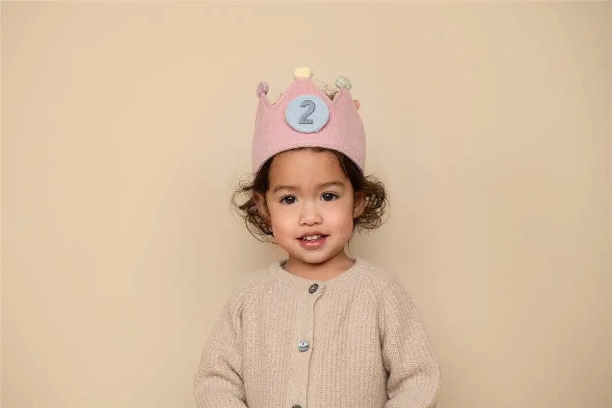 Birthday Crown with Little Dutch numbers - Image 5