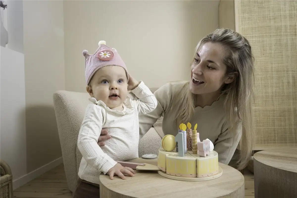 Birthday Crown with Little Dutch numbers - Image 7
