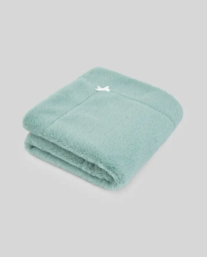 Blanket by / pumeti "Essential" (73x98 cm) - Image 5