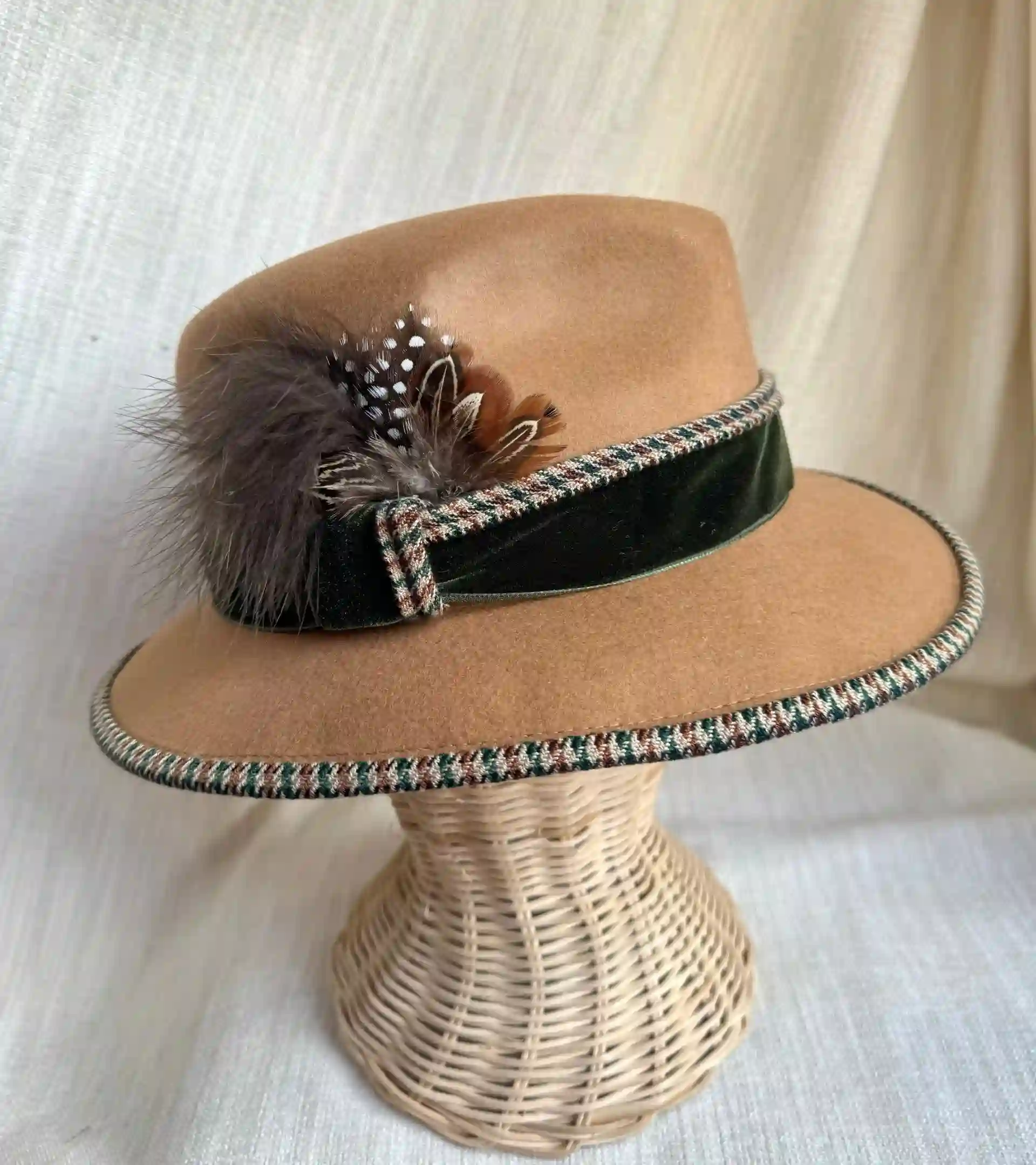 Sombro Borsalino Camel-Cuadros
