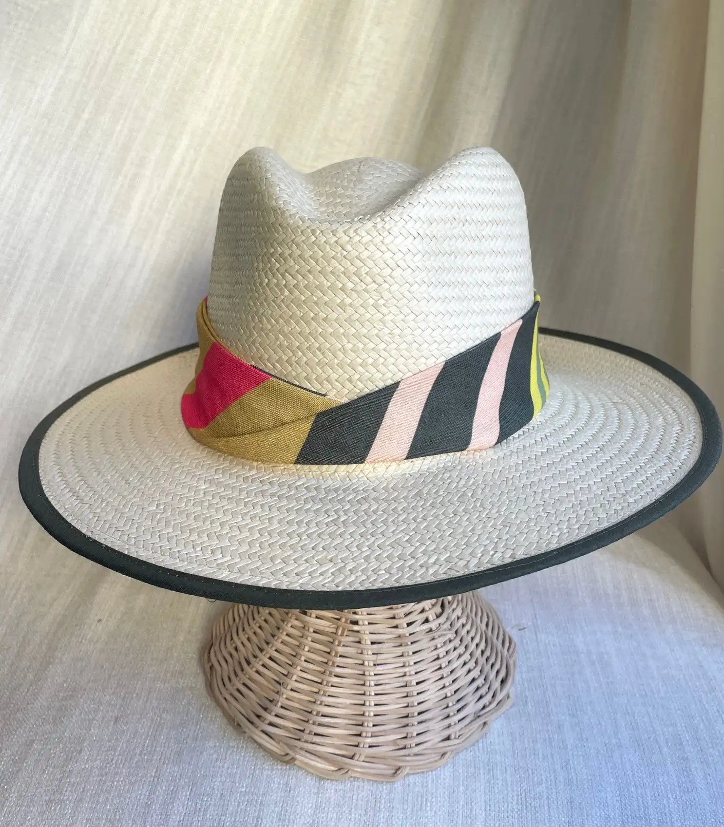 Sombrero Pañuelo Rayas Multicolor-ALA 8 cm
