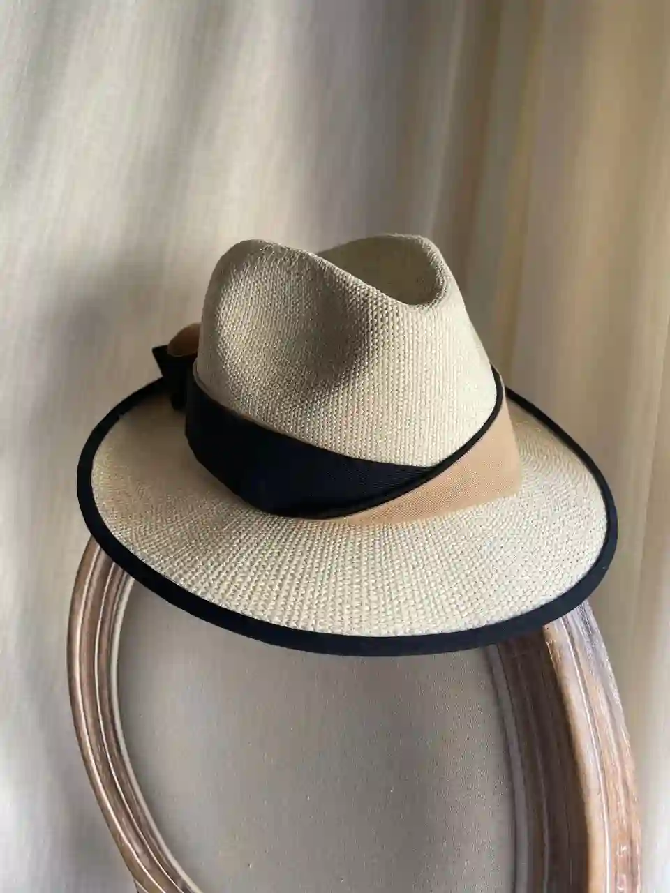Panama yute// camel y negro