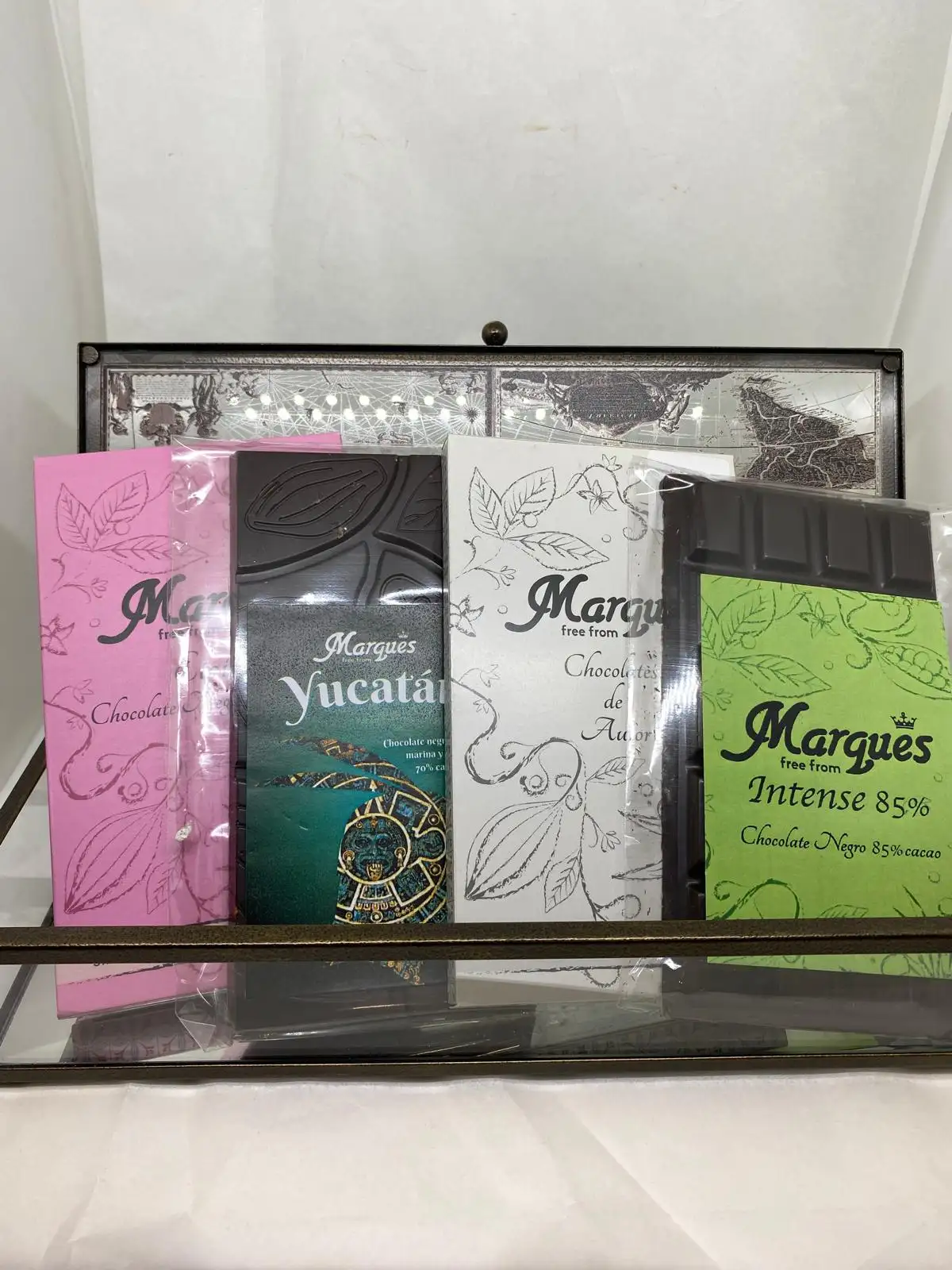 "Descubrimiento", Set de chocolates negros