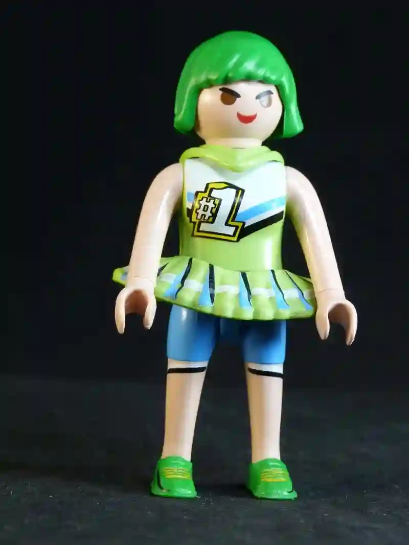 C1386 figura suelta sin complementos