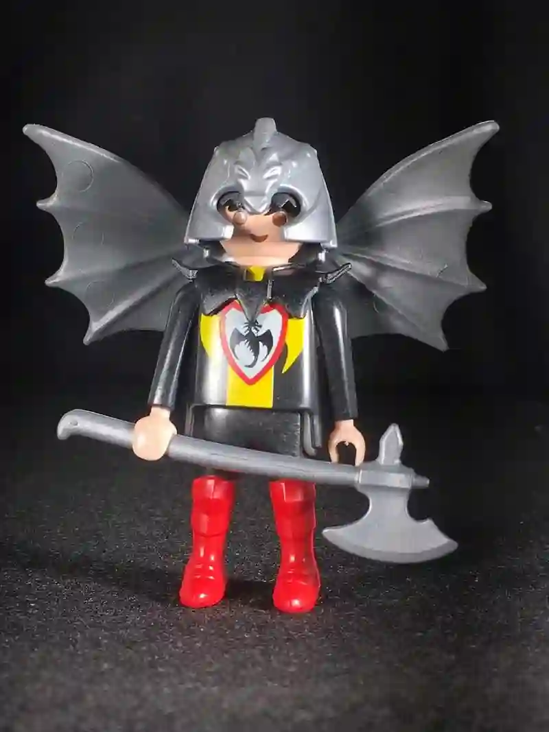MD0316 FIGURA SULE CON COMPLEMENTOS