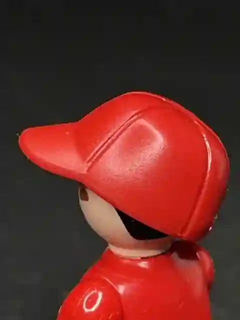 SOMBRERO_0478 Gorra Visera Corta Niño Roja
