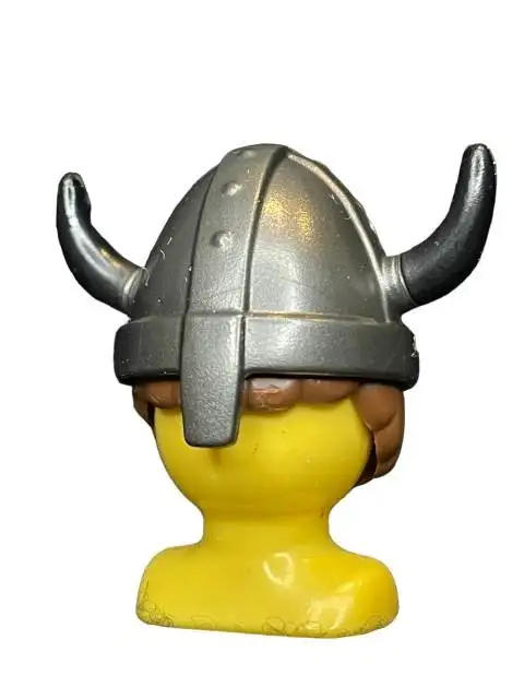 Casco_0286 Casco Vikingo Acero Oscuro Cuernos Negros