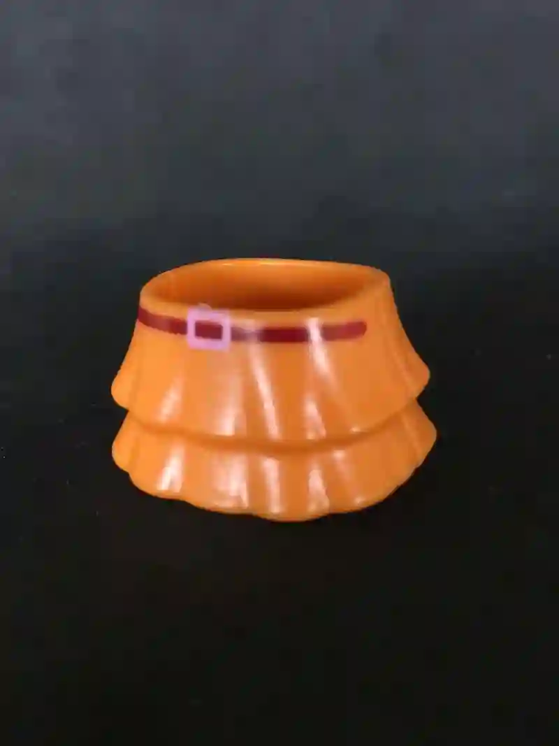 VES0016 FALDA VOLANTES FIGURA DELGADA NARANJA CINTURÓN ROJO