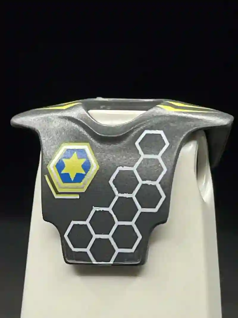 Cuello_0247 Peto Protector Policía de la Galaxia Gris Oscuro