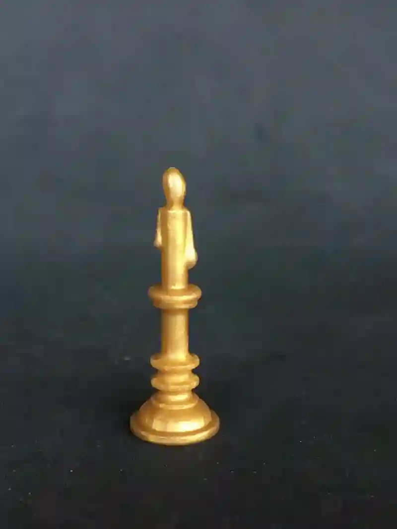 MC_0040, Candelabro Dorado Con Vela