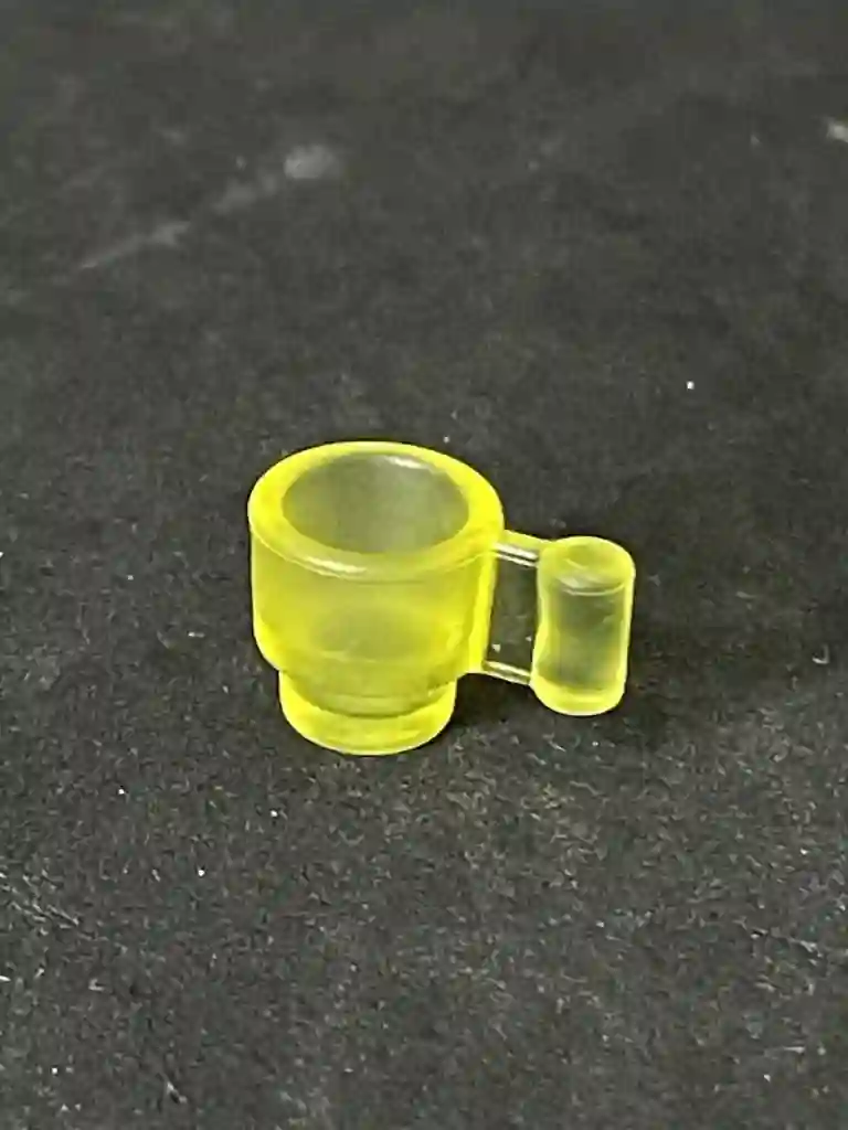 MC_1542 Taza Amarillo Flúor