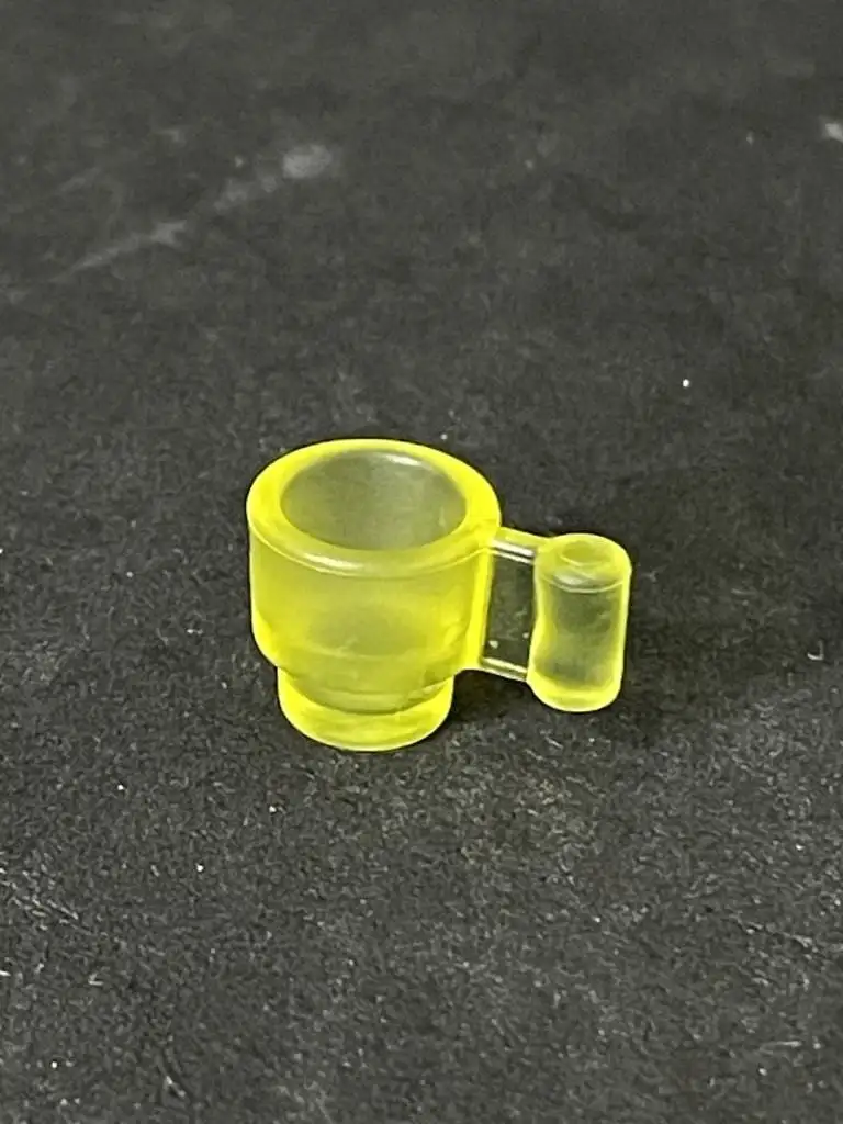 MC_1542 Taza Amarillo Flúor