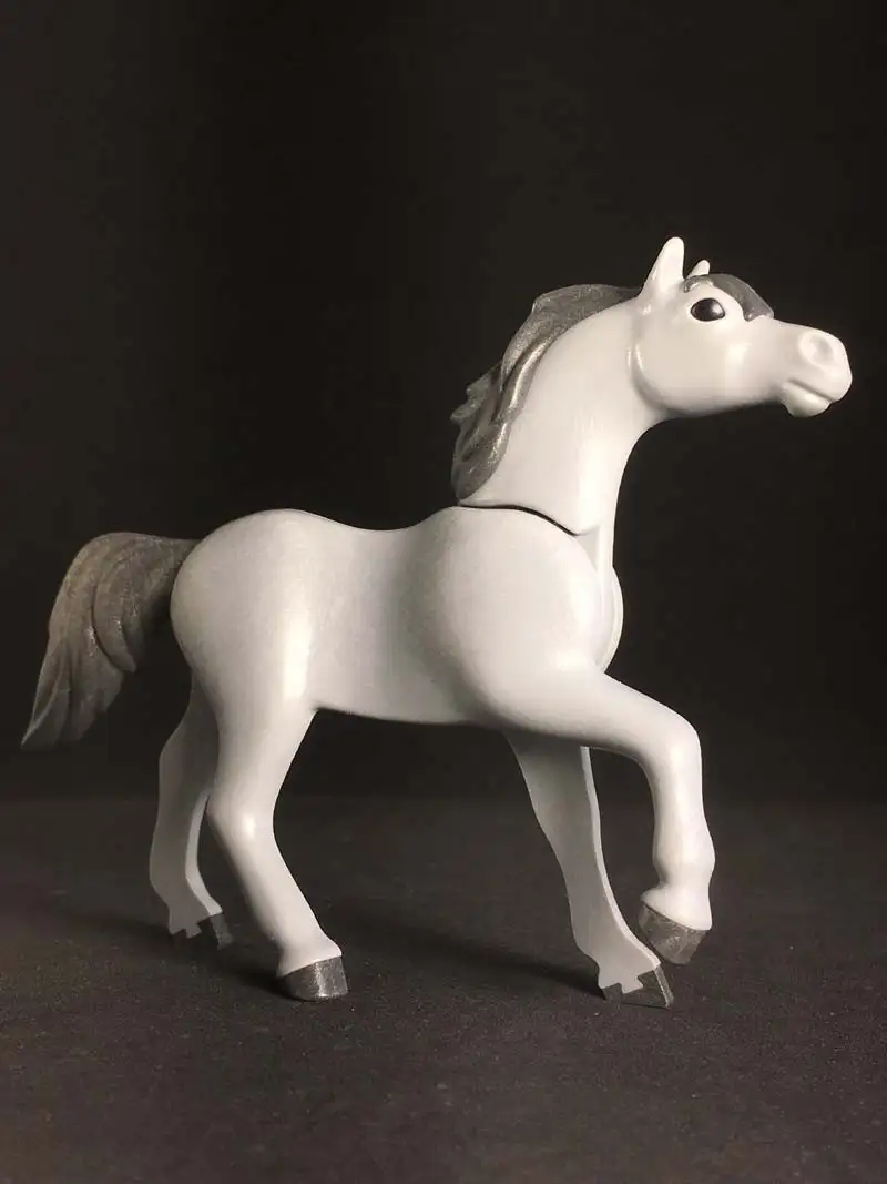 A_0215 Caballo V3 Gris Claro Crin Gris