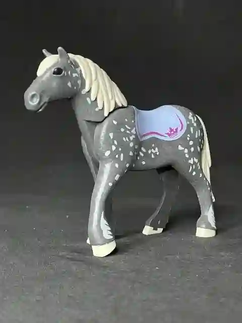 A_0664 Caballo Percher, Gris Pintas Crin Crema
