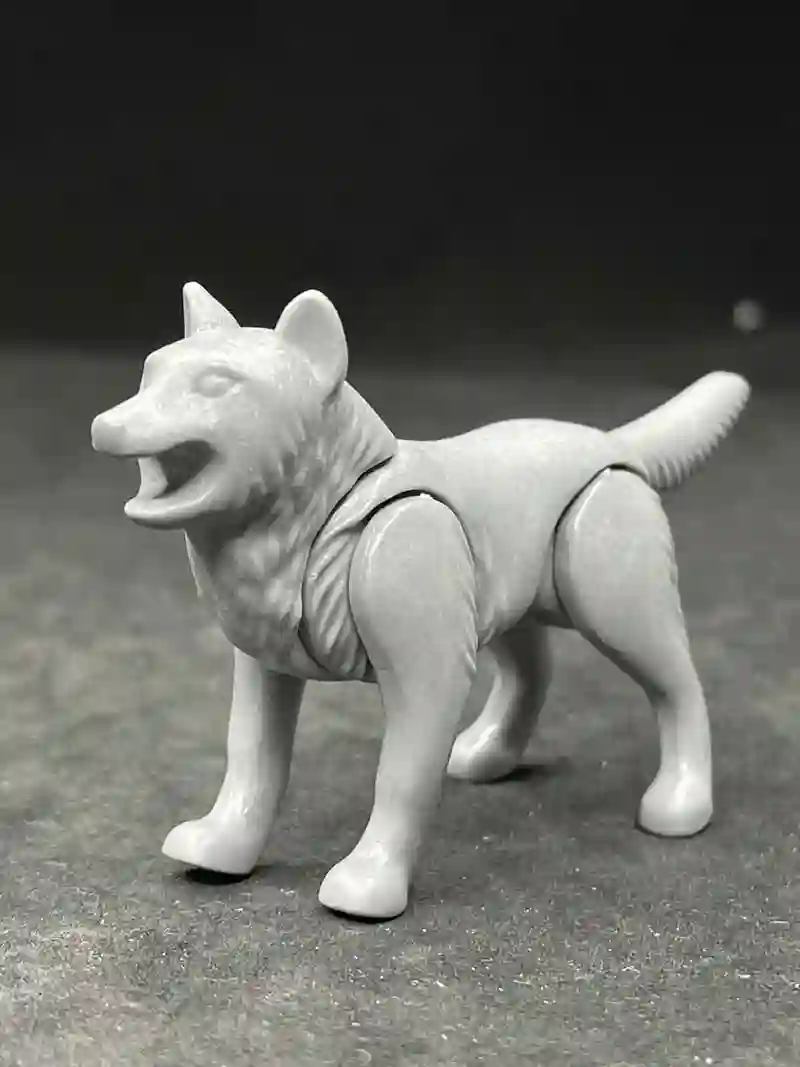A_0514 LOBO Gris