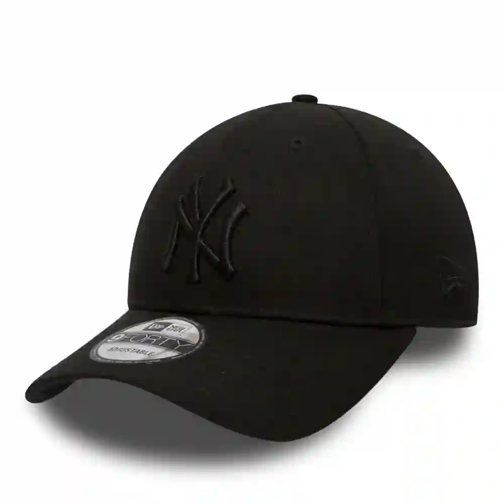 9Forty League Essential NY Yankees Black/Black - Nueva era