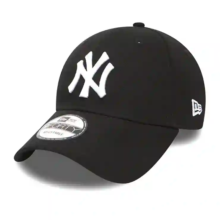 9Forty League Essential NY Yankees Black/White - Nueva era
