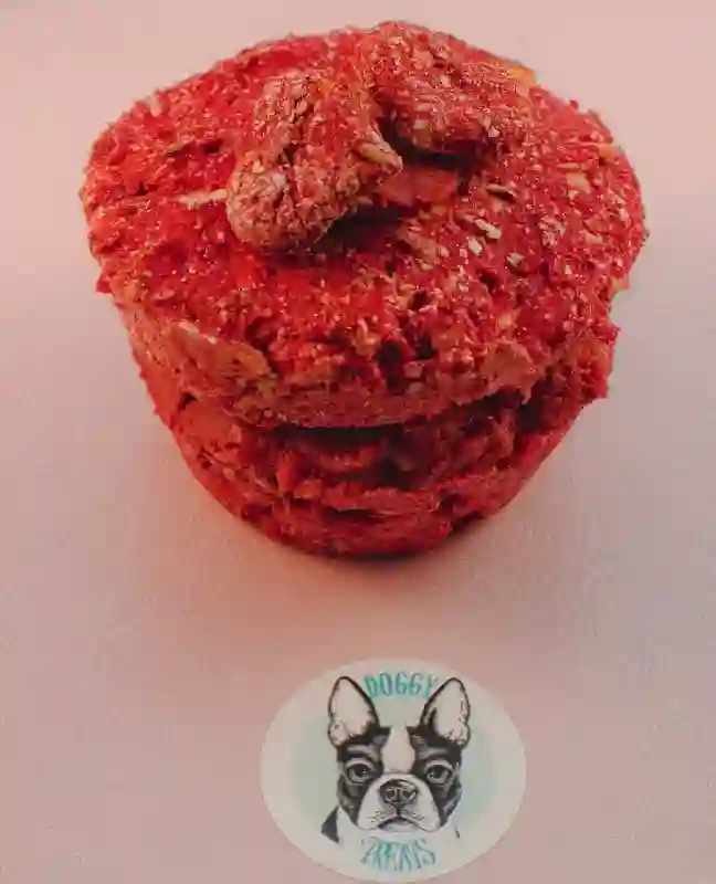 El perro trata mini Tarta Love