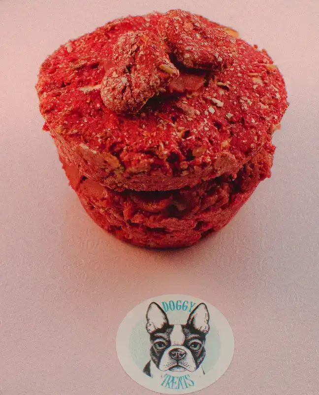 El perro trata mini Tarta Love
