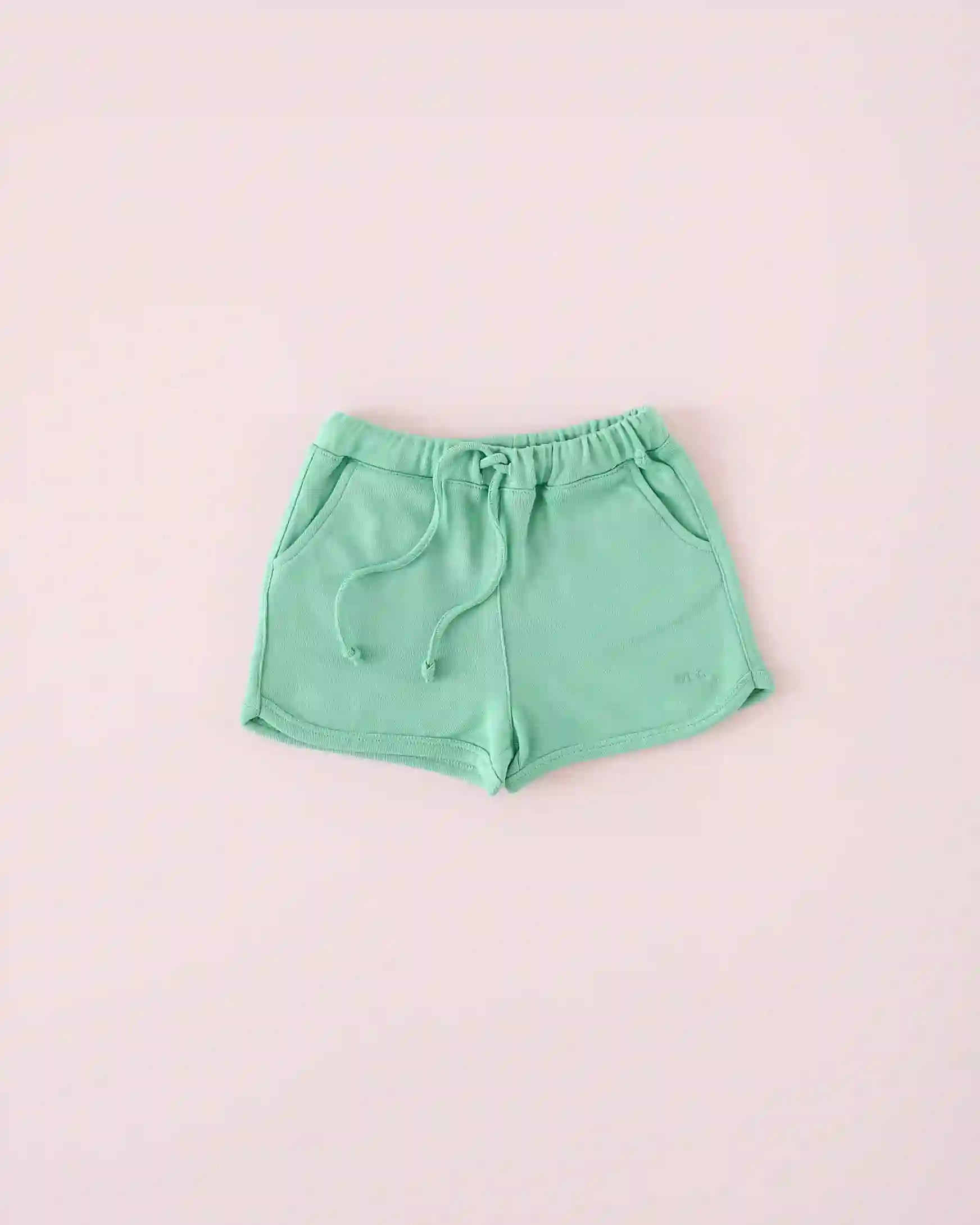 Corto jogging verde